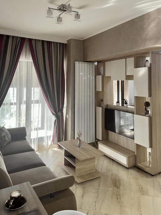 Home Away From Home - Dristor Bucharest Exterior photo